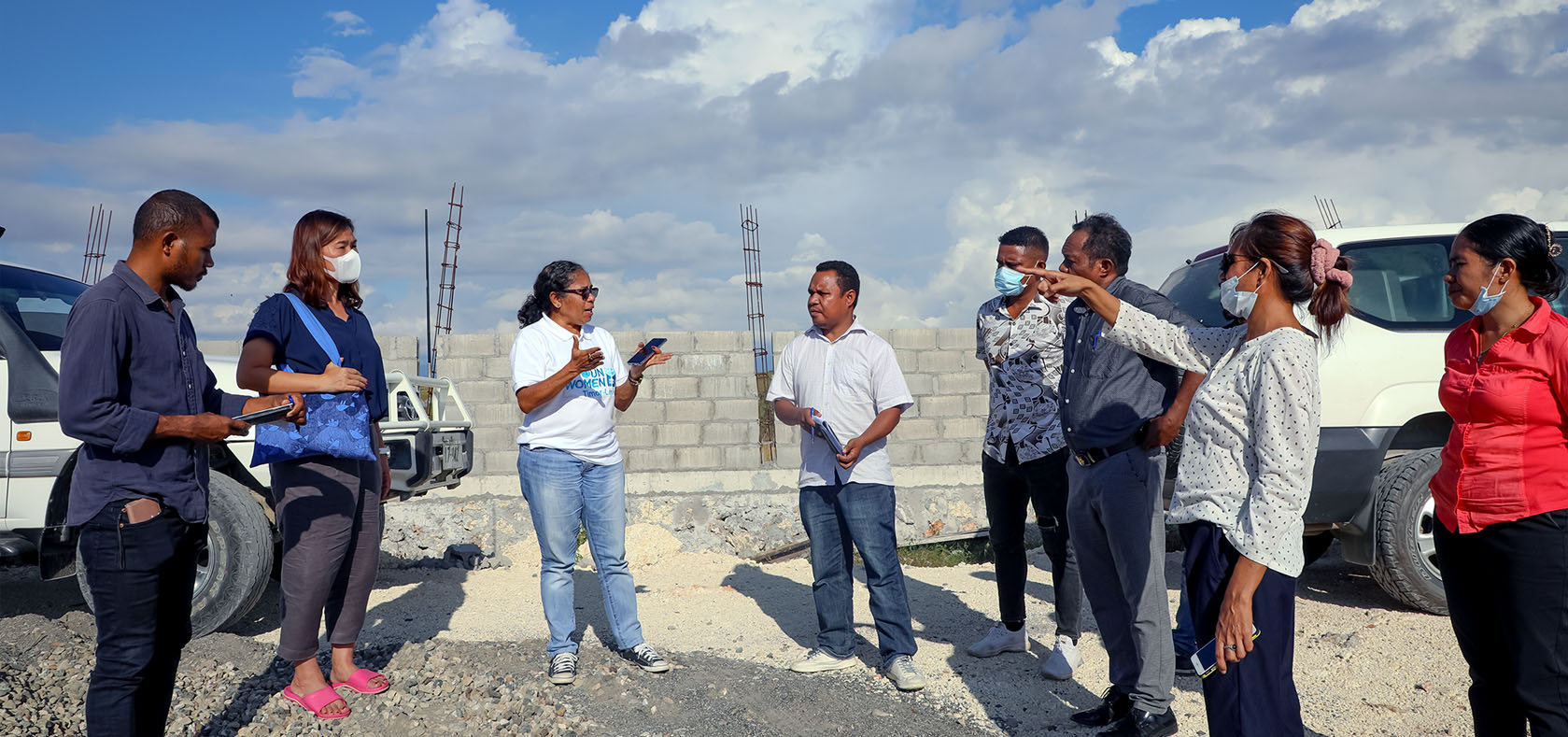 Representatives of Baucau Municipal Authority, the State Secretary for Equality and Inclusion, UN Women and TOMAK on 29 April 2022 inspect the new Baucau Central Market being built in Baucau city in Timor-Leste. Photo: UN Women/Helio Miguel